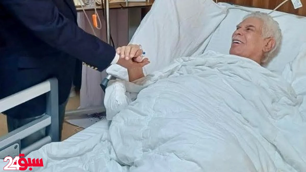 حسن شحاتة في أحدث ظهور من المستشفى صورة تثير قلق الجماهير وتكشف حالته